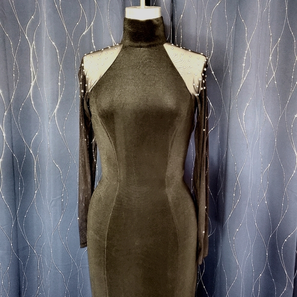 Crystal Studded ELVIRA Dress - Picture 5 of 6